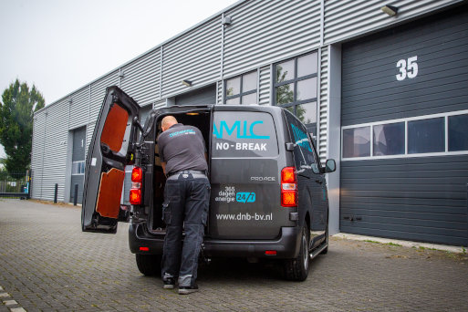 UPS systeem installeren